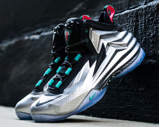 Buy Nike Chuck Posite  display picture 3
