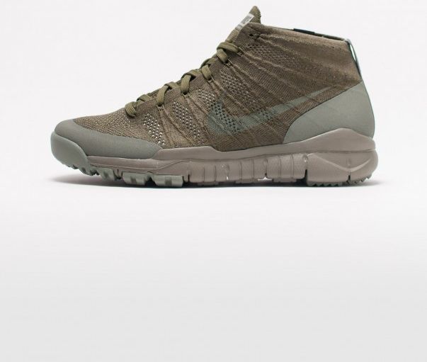 flyknit chukka sfb