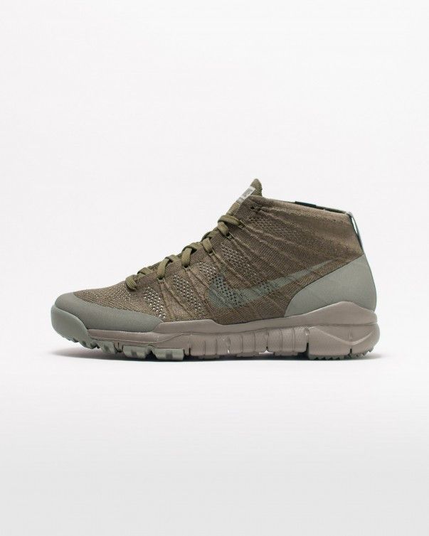 flyknit trainer chukka sfb