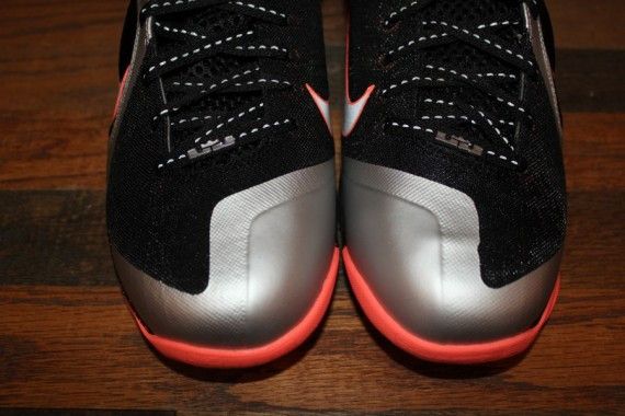 Nike LeBron 9 Bright Mango