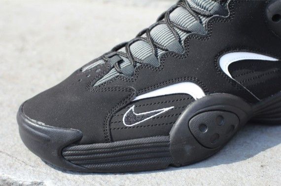 Nike Flight One Black White