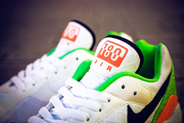 Nike Size x Air Max 180 Urban Safari