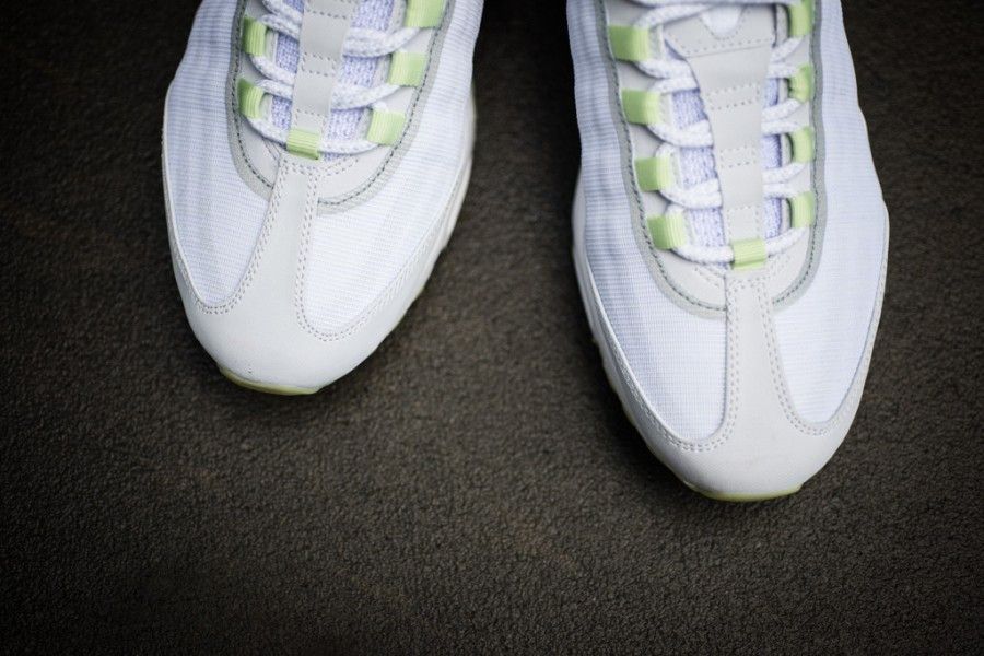 Glow in the dark air max 95 cheap