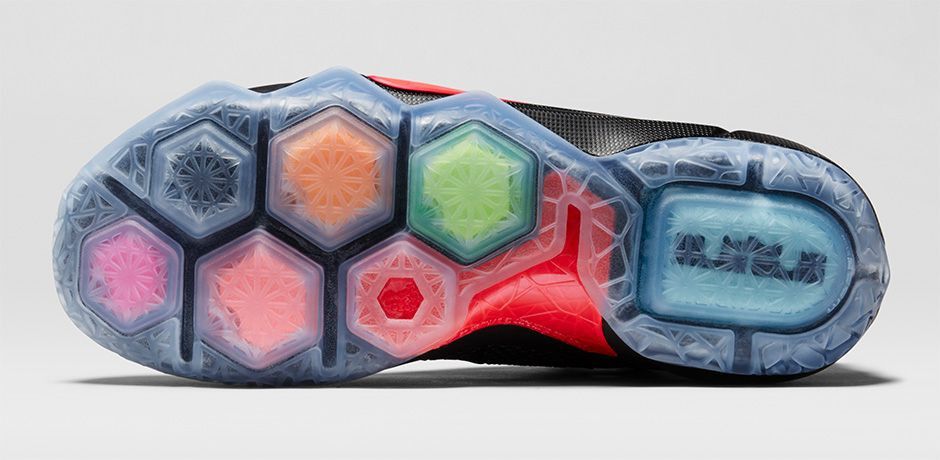 Buy LeBron 12 Data 684593 068 GOAT