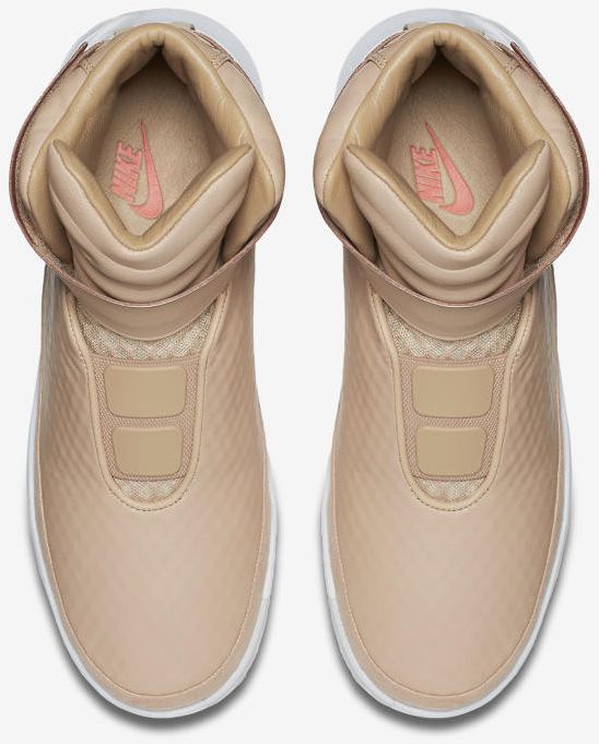 Nike Swoosh Hunter Vachetta Tan