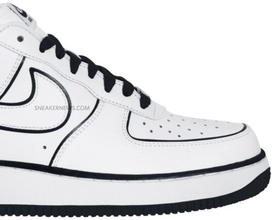 Nike Air Force 1 07 White Black