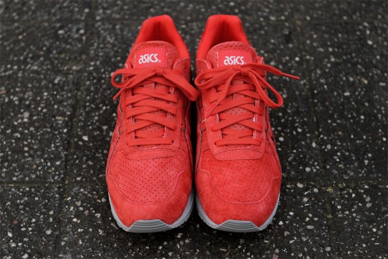 Asics super red 2025