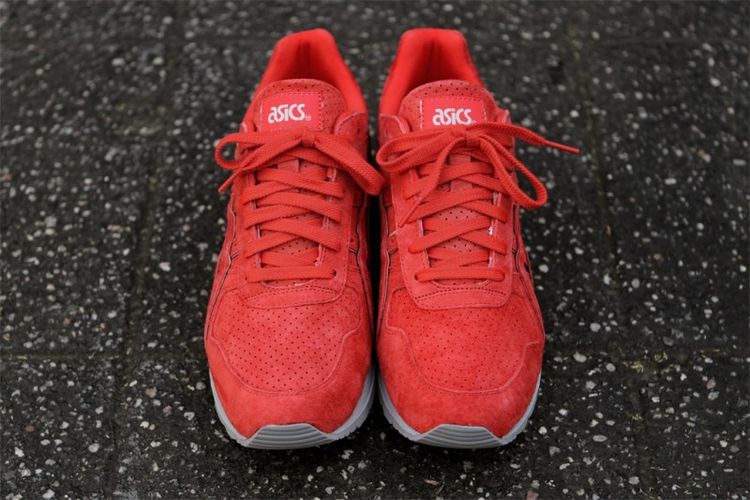 Asics GT 2 Super Red