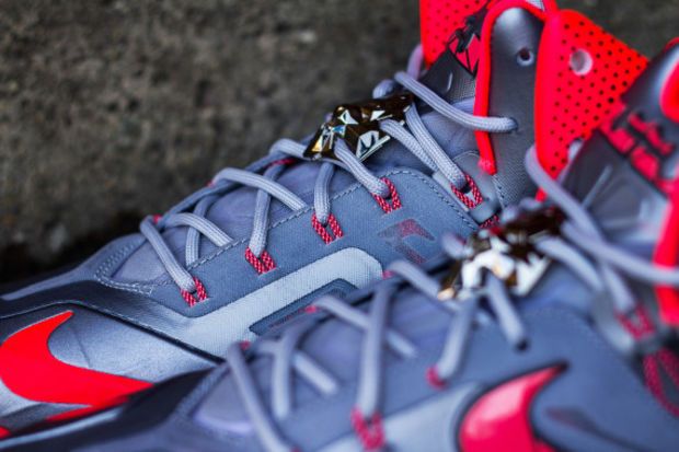 Size 10.0 LeBron 11 Elite Team