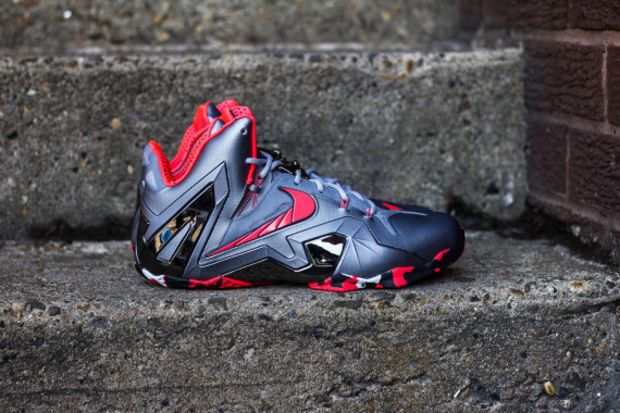 Lebron james elite 11 clearance