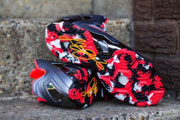Lebron 11 team elite top