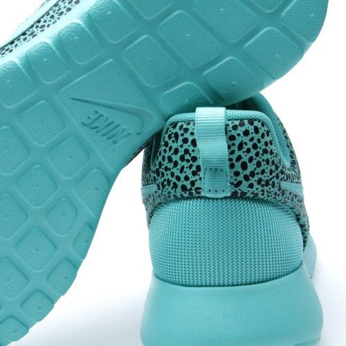 Nike Rosherun Premium Safari
