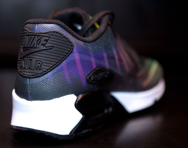 Hurley x Nike Air Max 90  Phantom 4D