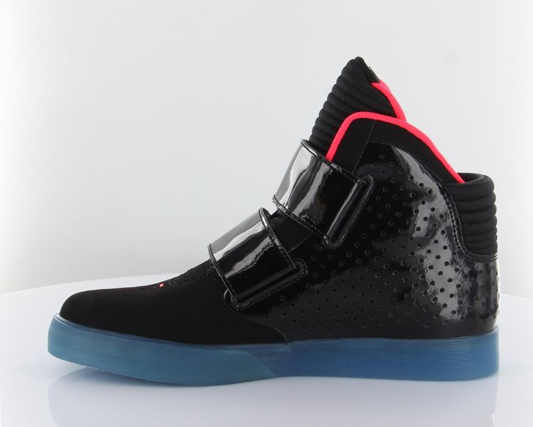 Flystepper 2K3 Blinks