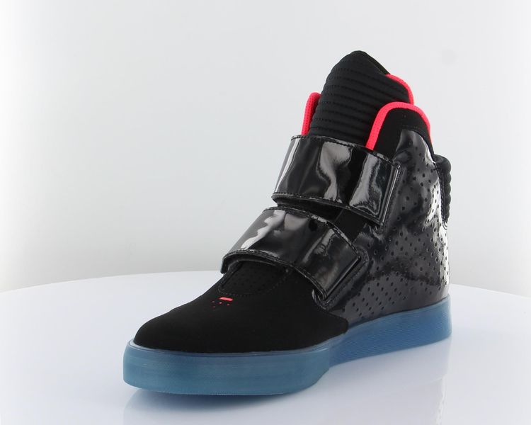 Flystepper 2K3 Blinks