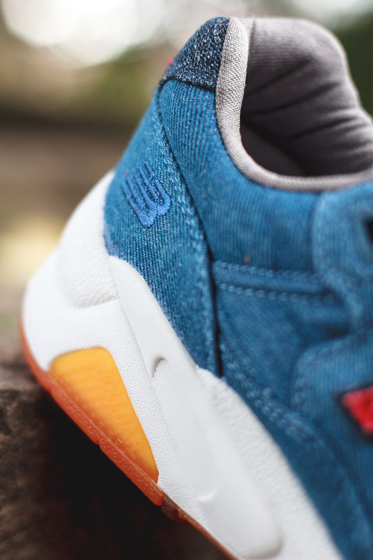 Capsule x New Balance 580 Canadian Tuxedo