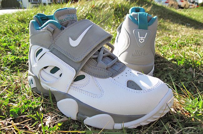 Nike Air Diamond Turf 2 Freshwater
