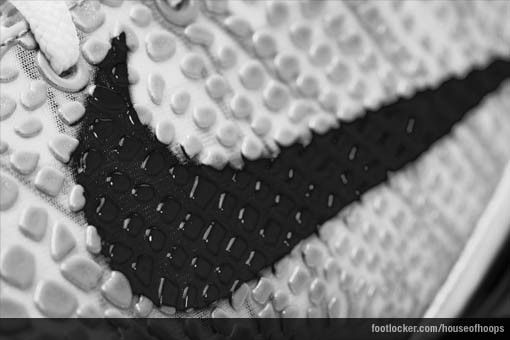 Nike Zoom Kobe 6 White Del Sol 2011