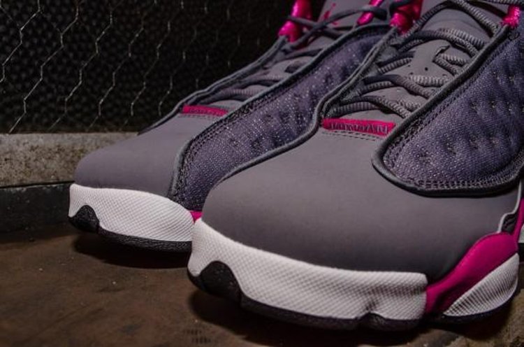 Air Jordan 13 Retro GS Grey Fusion Pink