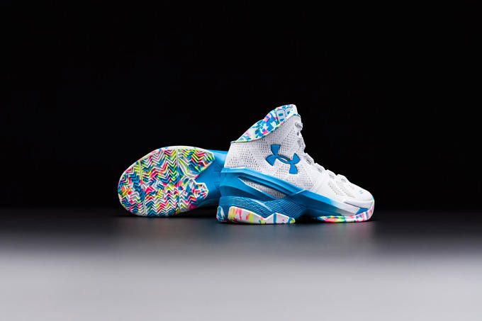 Curry 2 confetti top