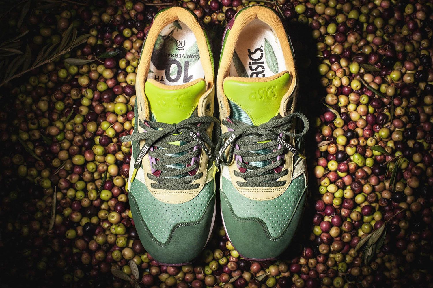 Buy 24 Kilates x Gel Respector Virgen Extra H53UK 8686 GOAT CA