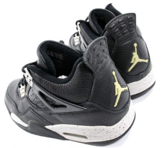 1999 jordan 4 oreo