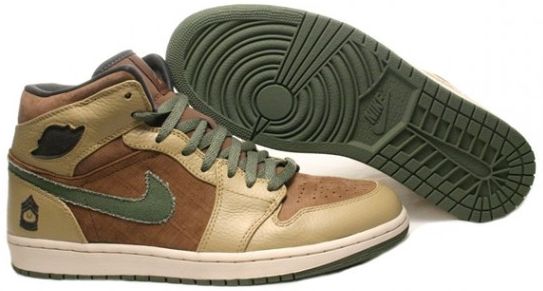 Air Jordan 1 Retro Armed Forces