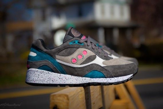 Size 10.5 Offspring x Shadow 6000 Running Since 96