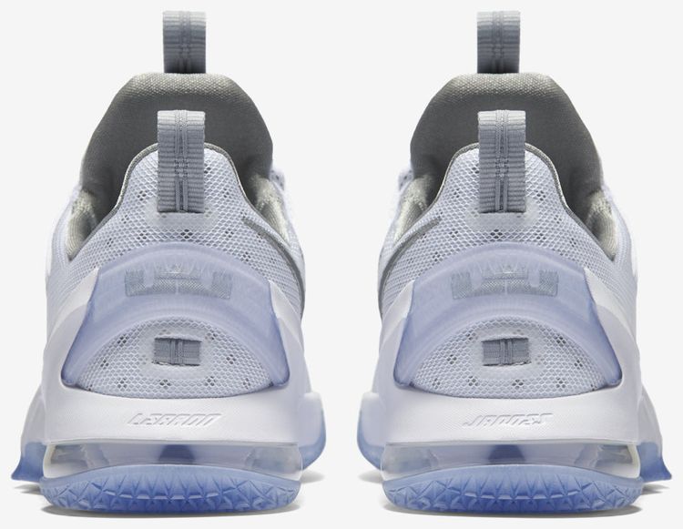 Nike LeBron 13 Low Metallic Silver