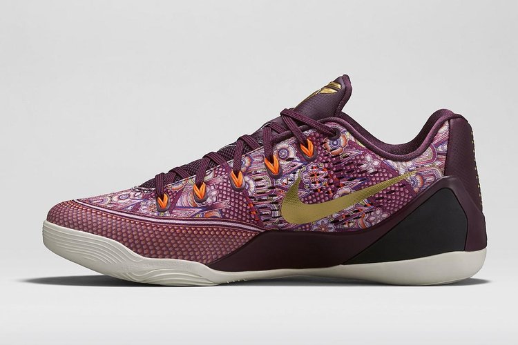 Kobe 9 EM Silk