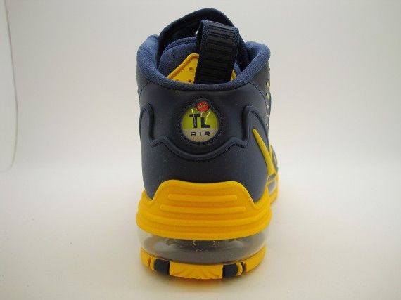 air max pillar navy maize