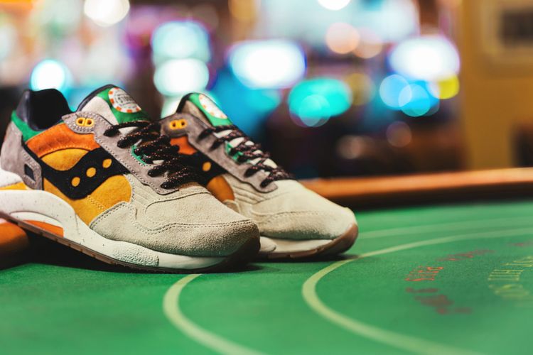Rare Saucony Feature x G9 Shadow 5 The Pumpkin Men\'s Size 11 EUC! Saucony Feature x G9 Shadow 5 The Pumpkin for sale | eBay main image 3