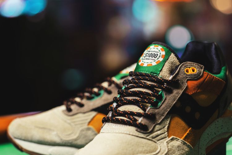 Saucony Feature x G9 Shadow 5 The Pumpkin