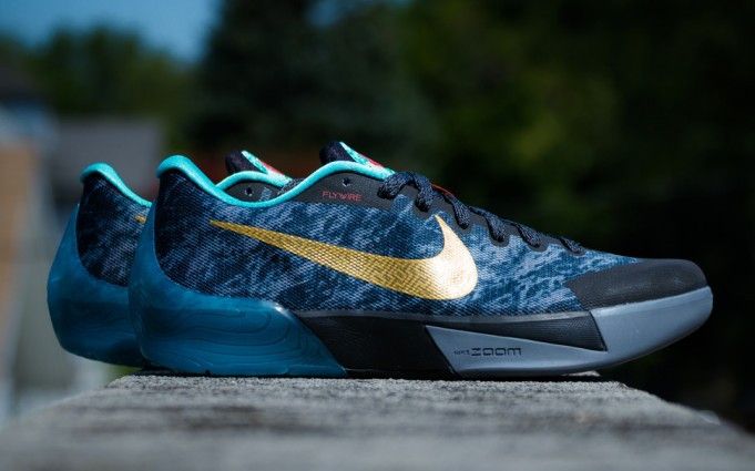 Size 9.5 KD Trey 5 II China