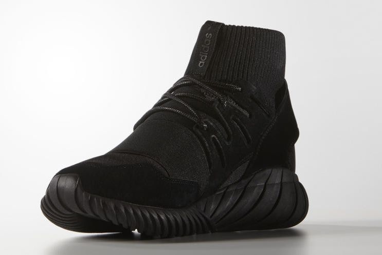Adidas Tubular Doom Blackout