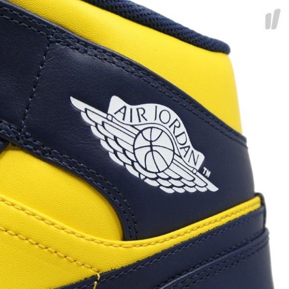 Air jordan 1 michigan discount