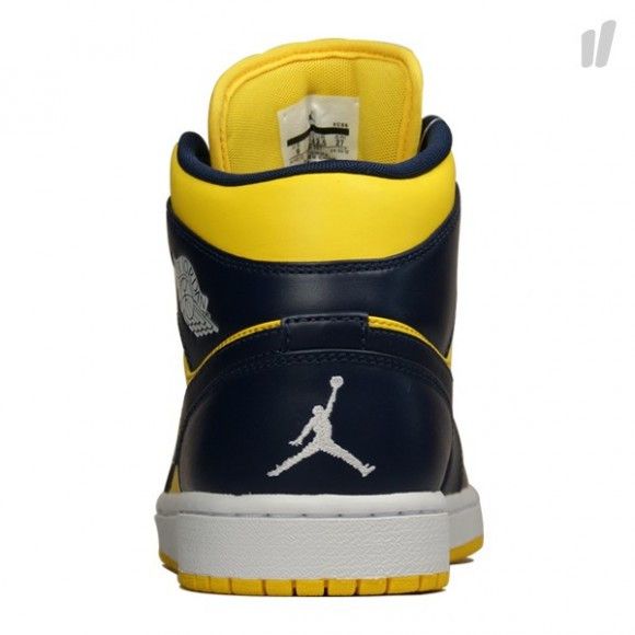Size 7.0 Air Jordan 1 Mid Michigan
