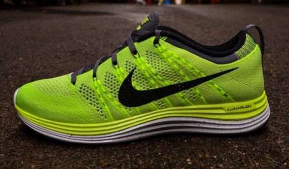 Nike Flyknit Lunar1 Volt