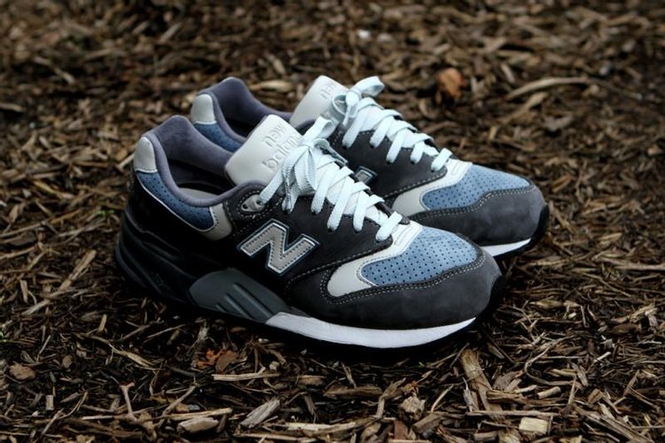 Ronnie Fieg x 999 'Steel Blue'