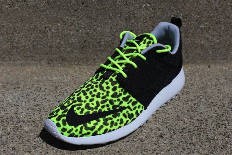 Nike Rosherun FB Leopard