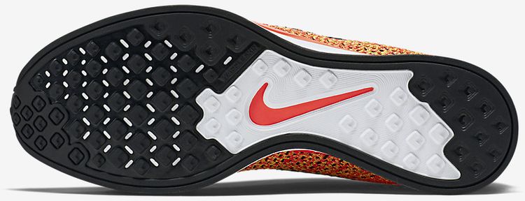 Nike Flyknit Racer Bright Crimson