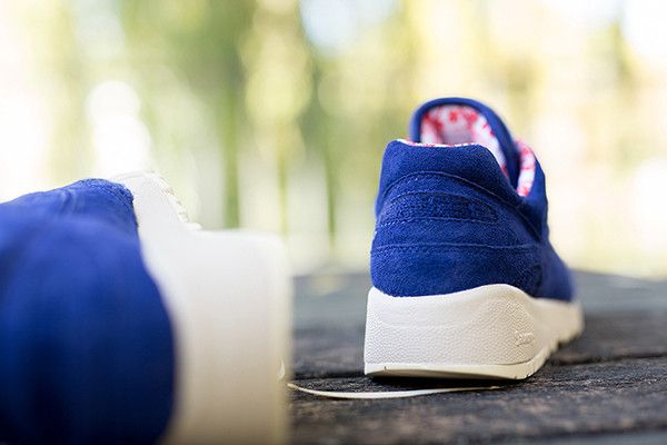 Bodega x Saucony Shadow 6000 Sweater