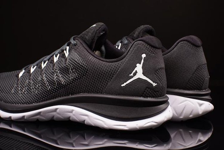 Jordan Flight Runner 2