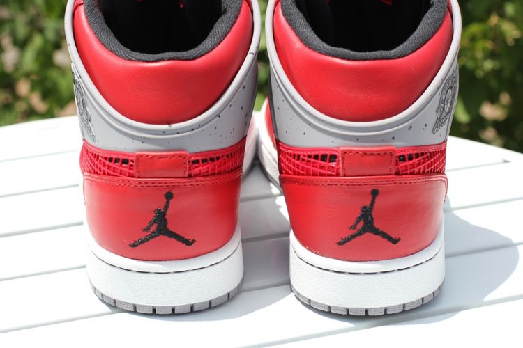 Air Jordan 1 Retro 89 Toro