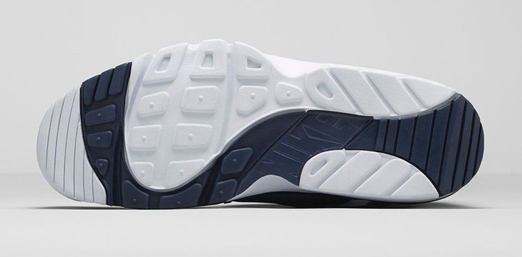 Nike Air Trainer Huarache Premium Medecine Ball