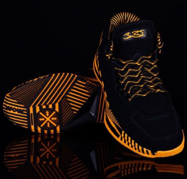 Li Ning Way of Wade 2 Caution