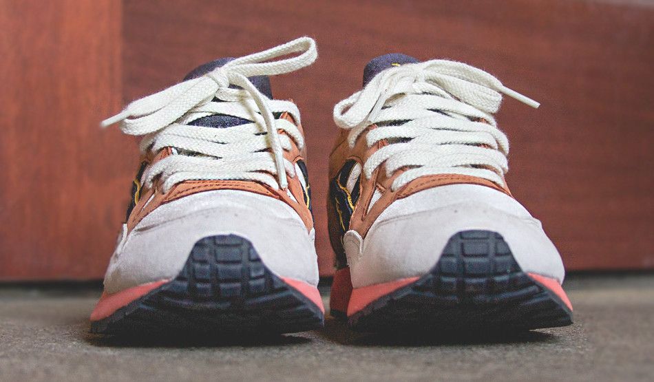 Achetez des Ubiq x Gel Lyte 5 Midnight Bloom H42BK 9951 GOAT FR