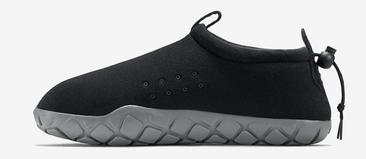 Size 13.0 Air Moc Tech Fleece Black