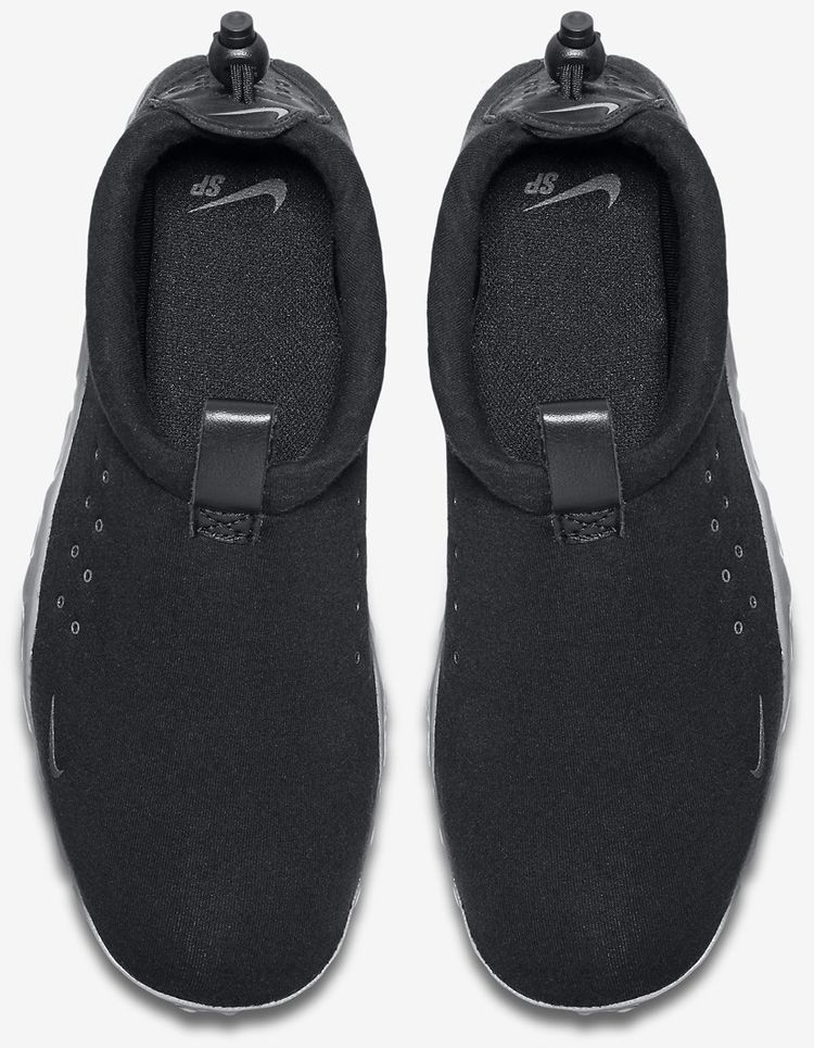 Nike Air Moc Tech Fleece Black
