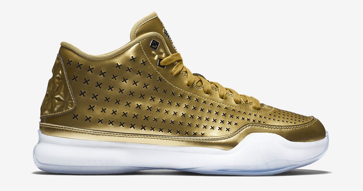 Kobe 10 black and gold best sale